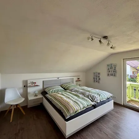 Im Allgaeu Mit Terasse Und Garten Nyaraló Ronsberg